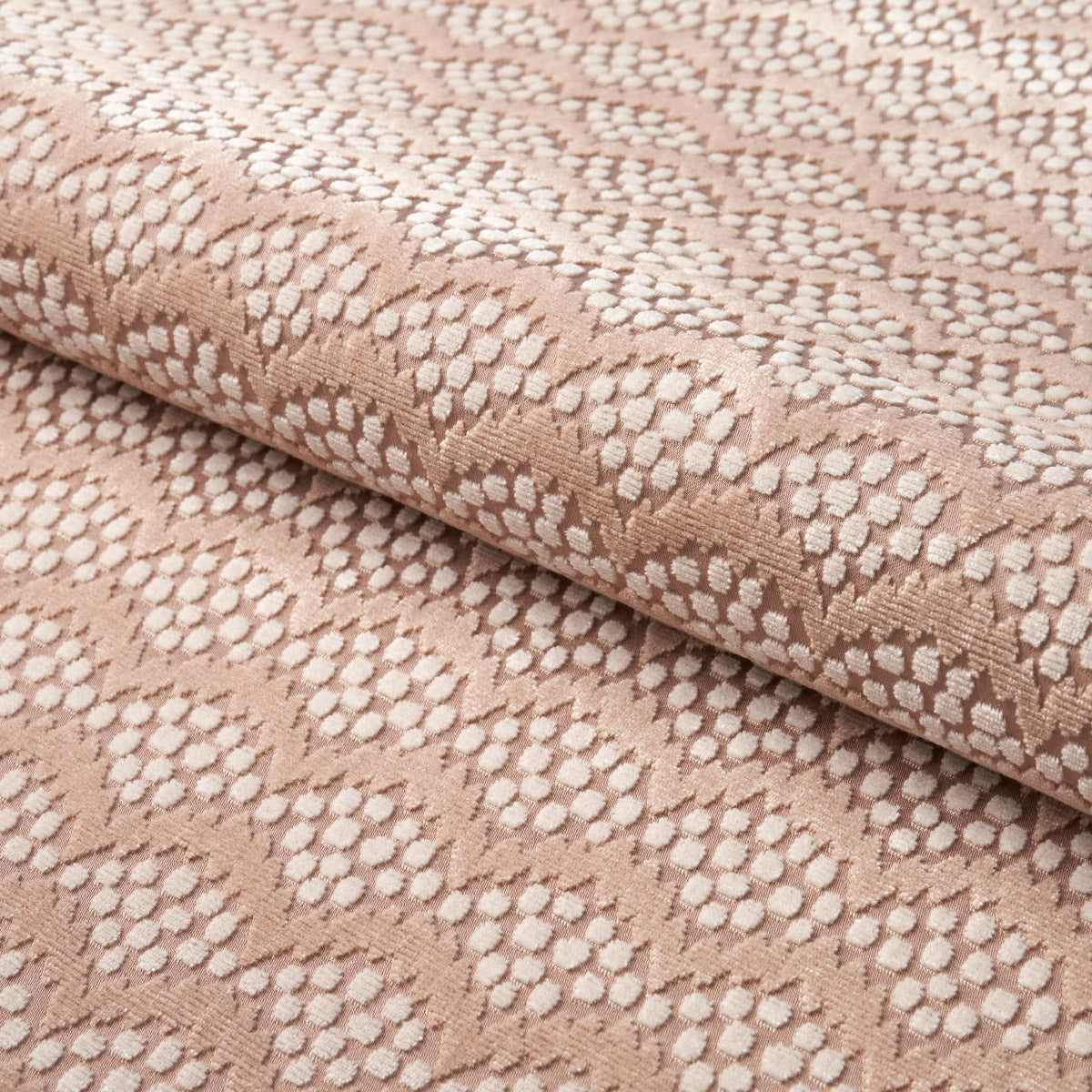 Schumacher | Pollen Cut Velvet fabric - 181422