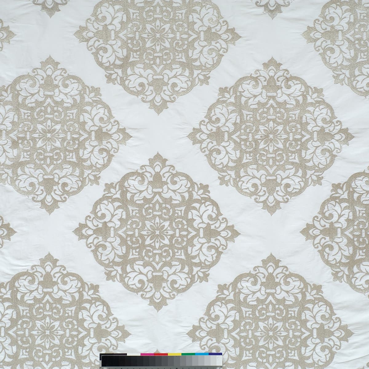 Rubelli Correggio fabric - Madreperla