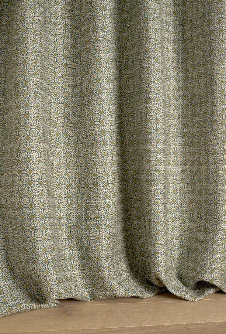 Pierre Frey Daisy daisy — scenography