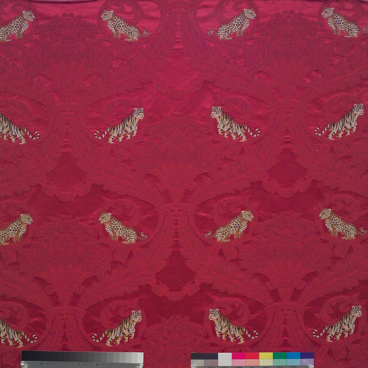 Rubelli Sandokan fabric - Rosso