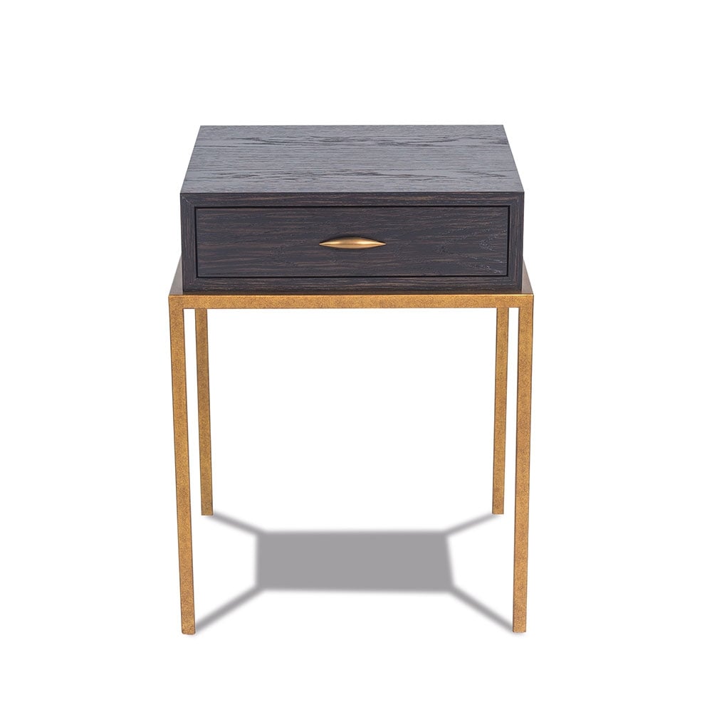 Julian Chichester | Felix Bedside