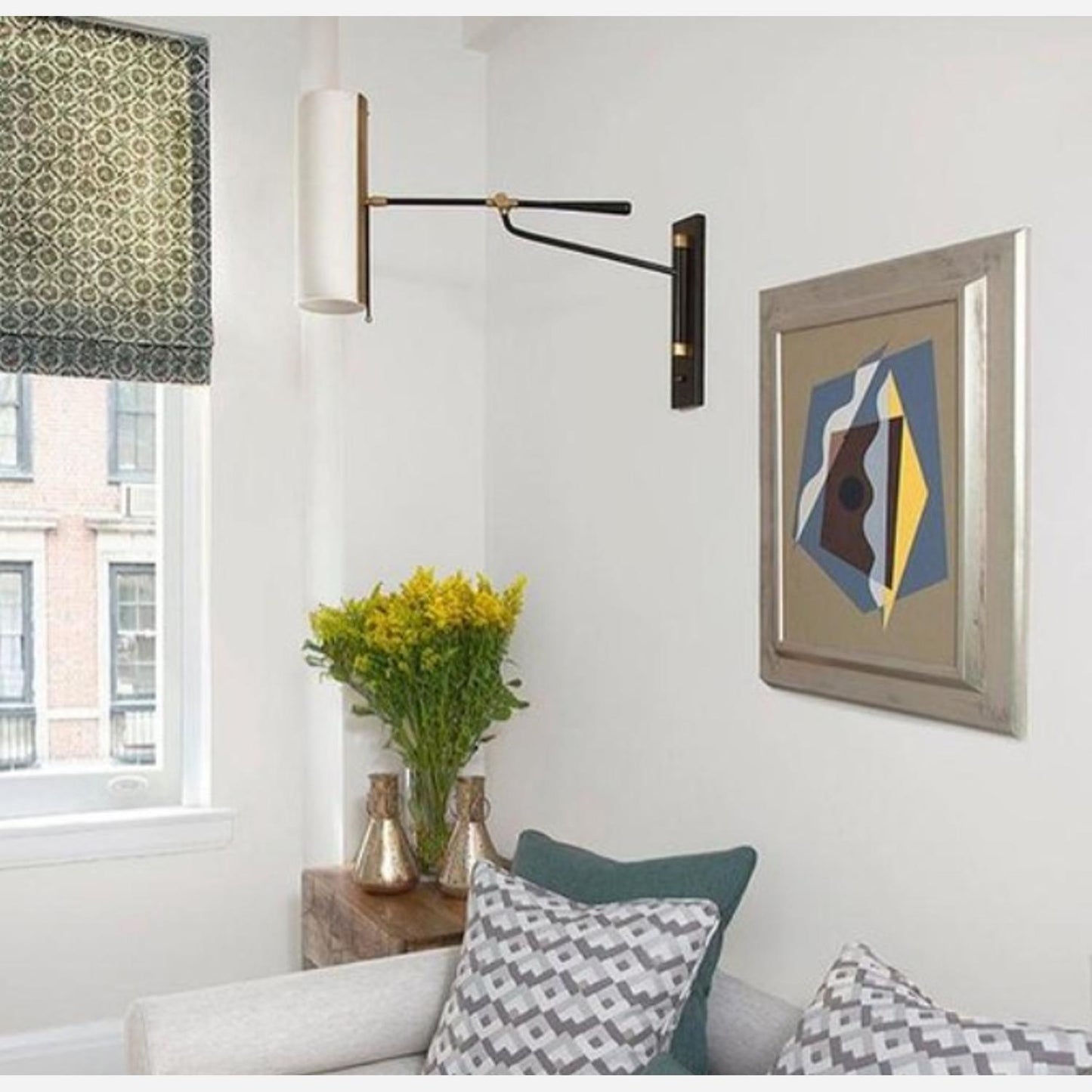 Andrew Martin | Frankfort Wall Light, Black & Hand-Rubbed Antique Brass