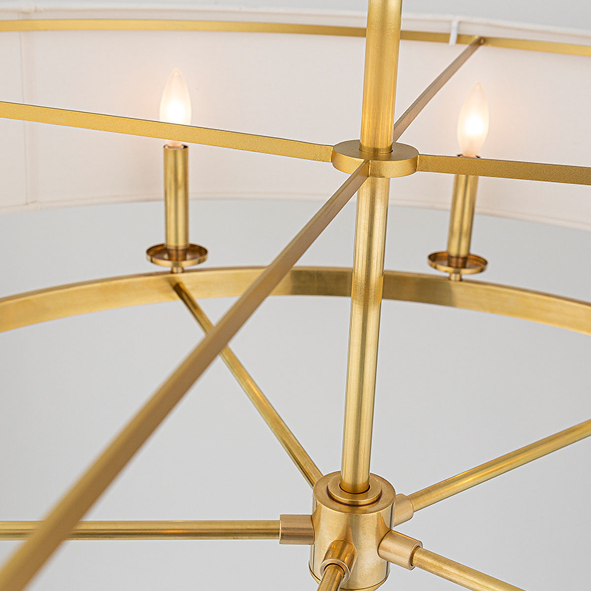 Durham Round Pendant detail