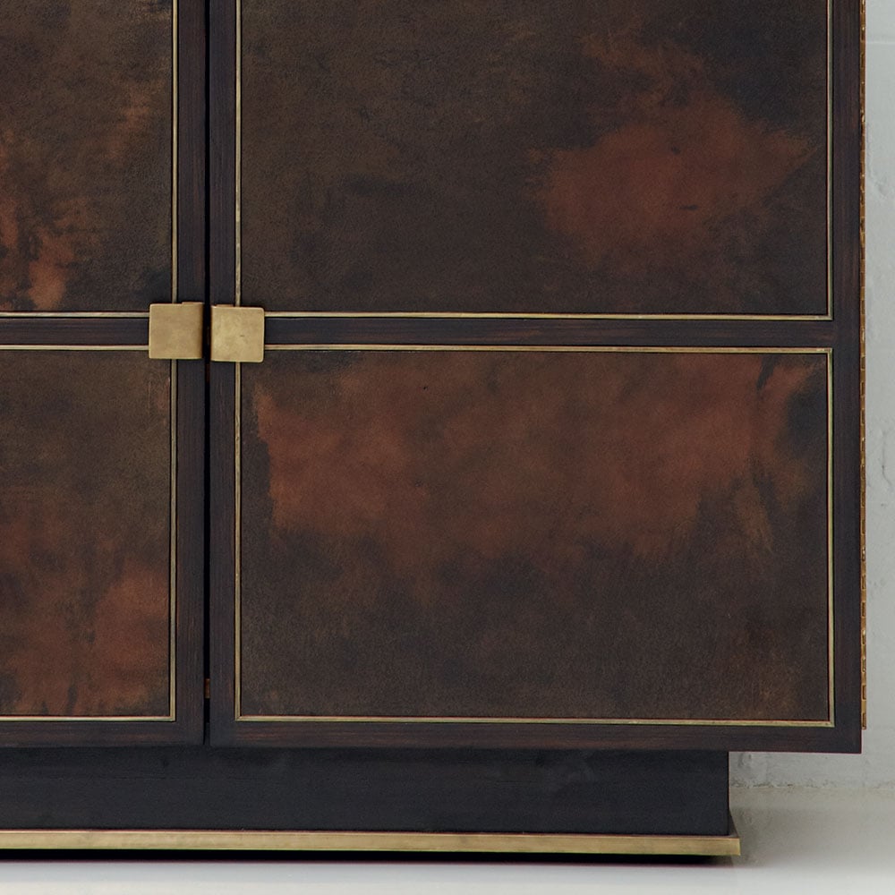 Julian Chichester | Lille Long Cabinet
