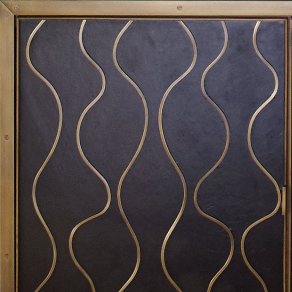 Julian Chichester | Vadim Cabinet