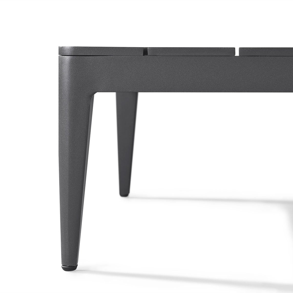 Voyage Outdoor Coffee Table detail