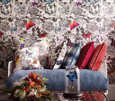 Osborne & Little | Quatrefoil - room setting