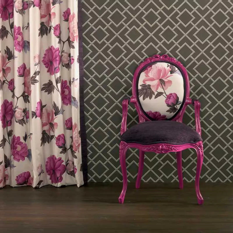 Osborne & Little | Trifid - room setting