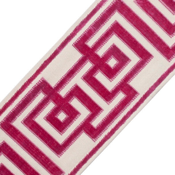 Rhodes Épinglé Velvet Border - Raspberry