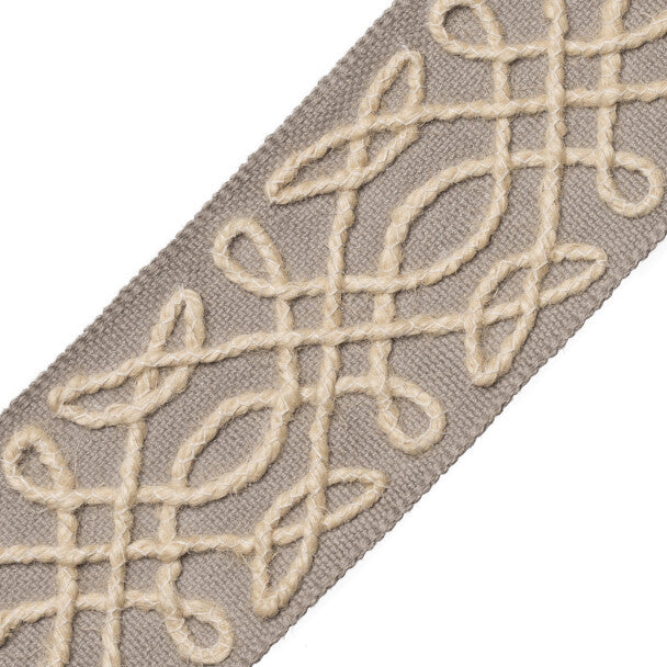 La Terre Appliqué Border - Pebble