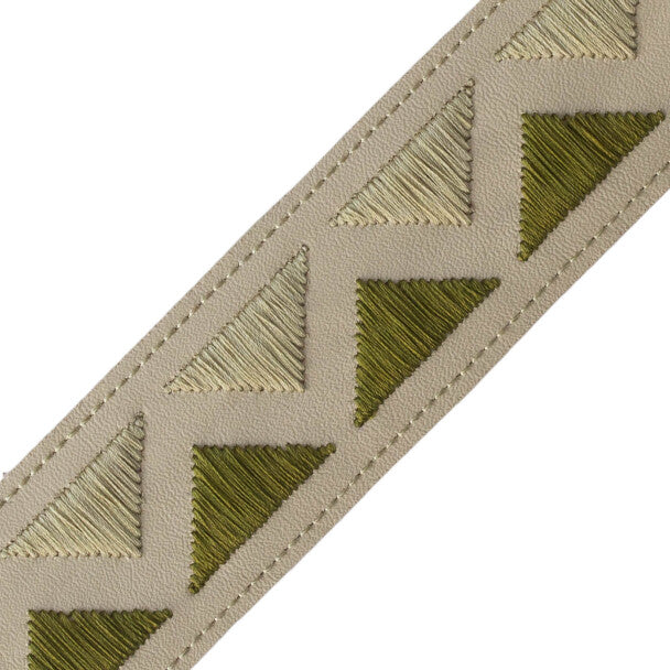 Pyramid Embroidered Border - Nopal