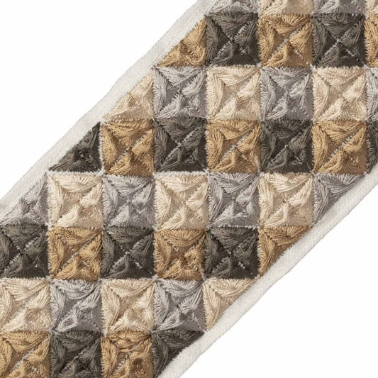 Umbra Embroidered Border - Bronze