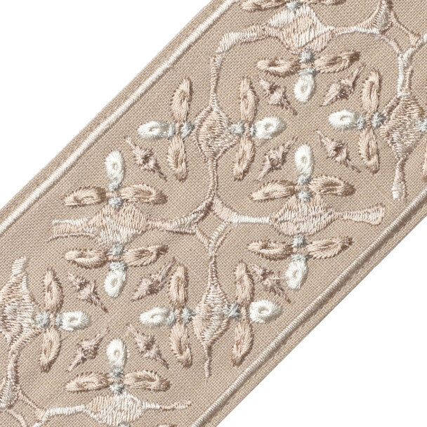 Gypsy Embroidered Border - Barley