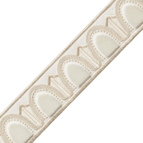 Dorian Velvet Border - Snow