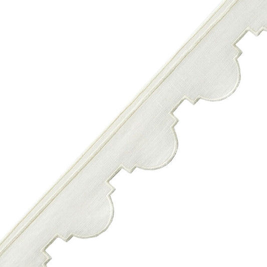 Tess Scalloped Border - Cream