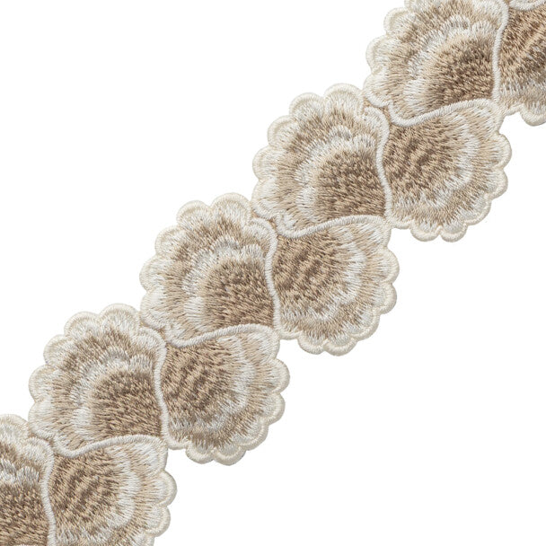 Romaunt Embroidered Border - Boreas Oyster