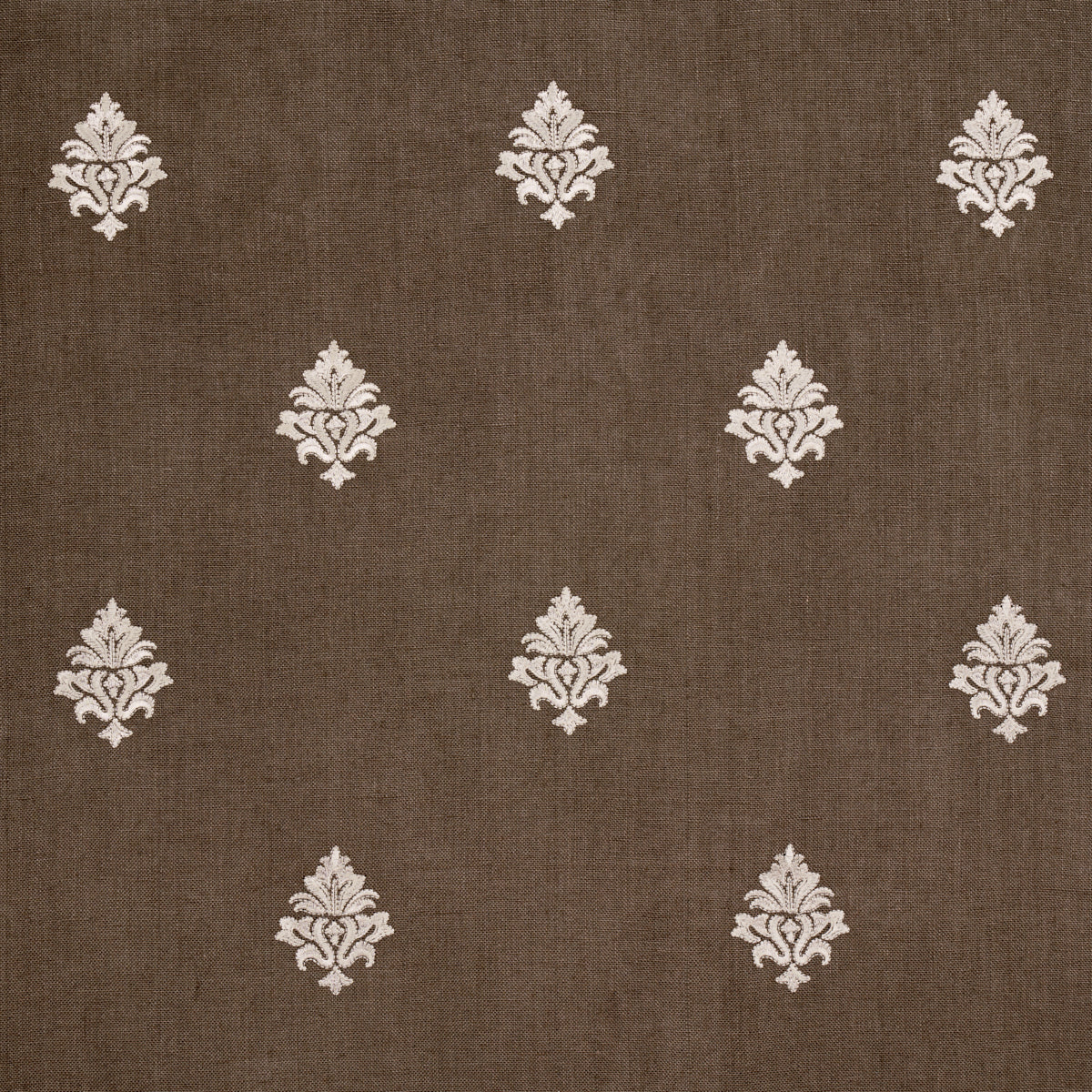 Schumacher | Lorenzo Embroidery fabric - 64722