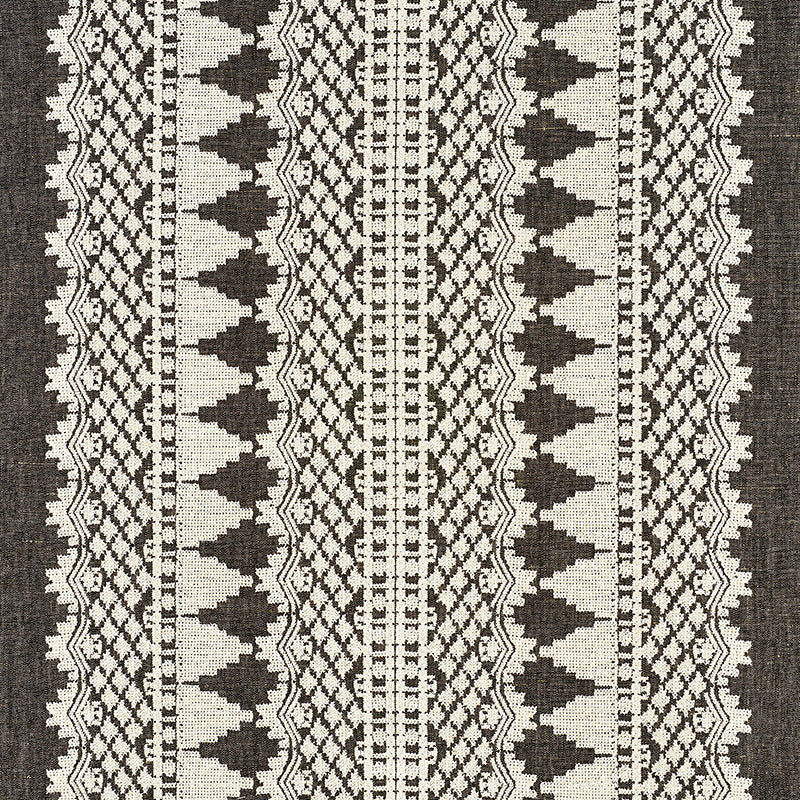 Schumacher | Wentworth Embroidery fabric - 75474