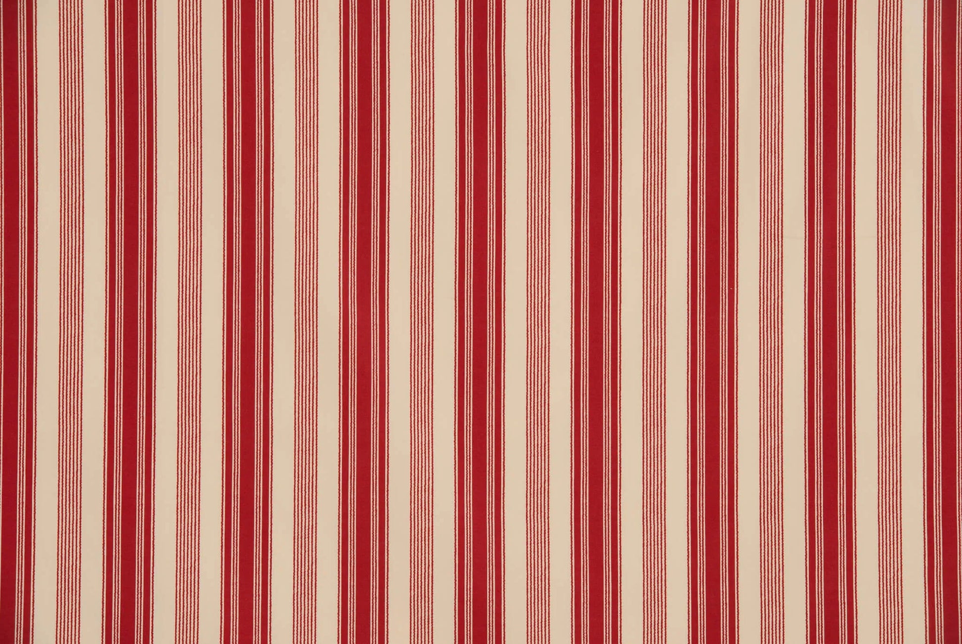 Pierre Frey Rayure malmaison - Rouge