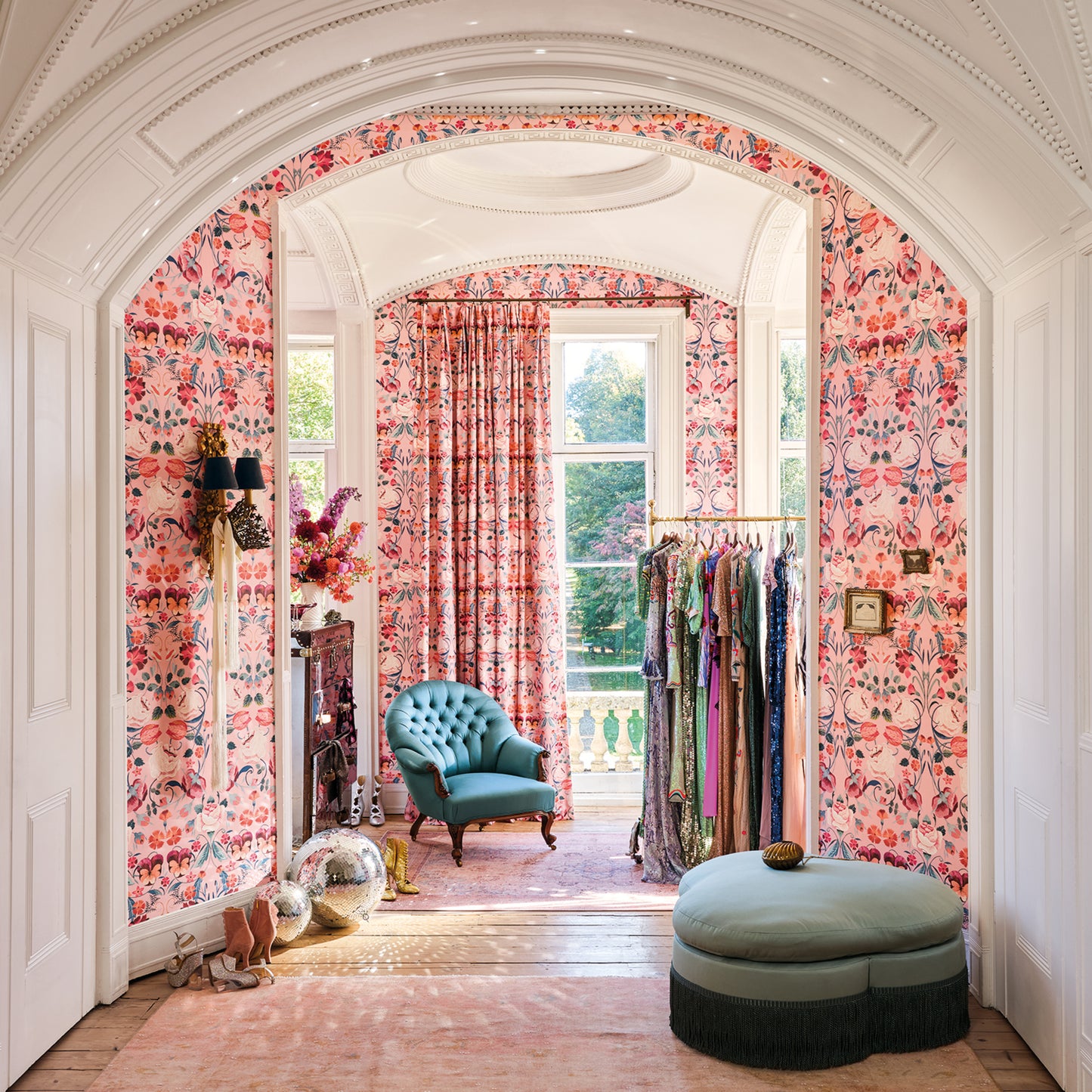 Pierre Frey Romo | Bonita Print – Chateau Rose — scenography