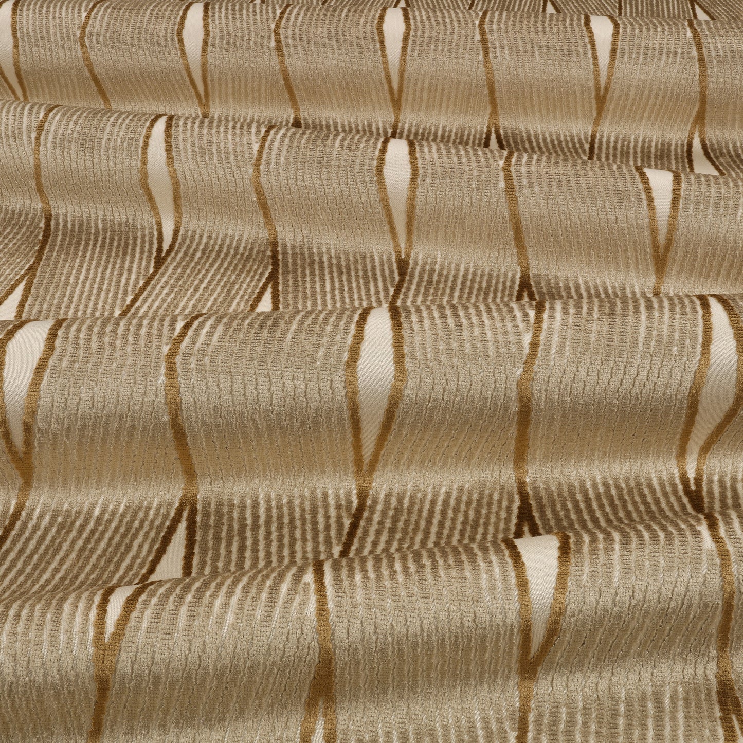 Pierre Frey Romo | Zephi – Clay — scenography