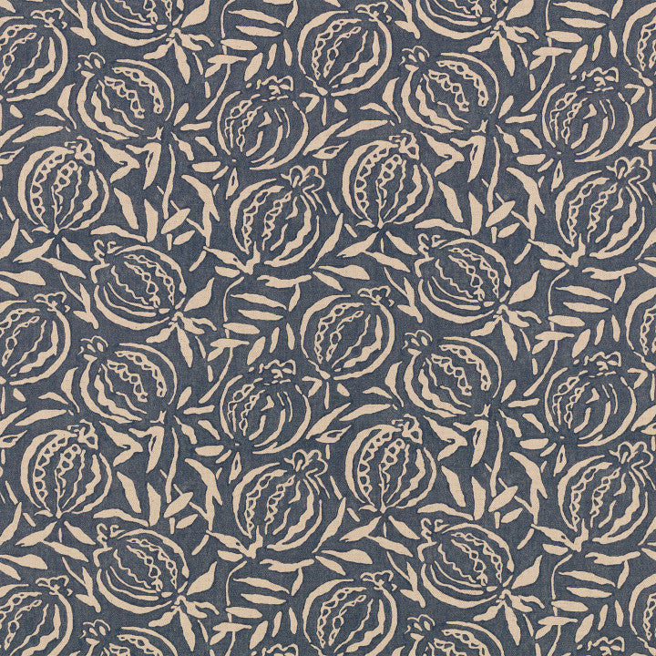Romo Taia in Batik