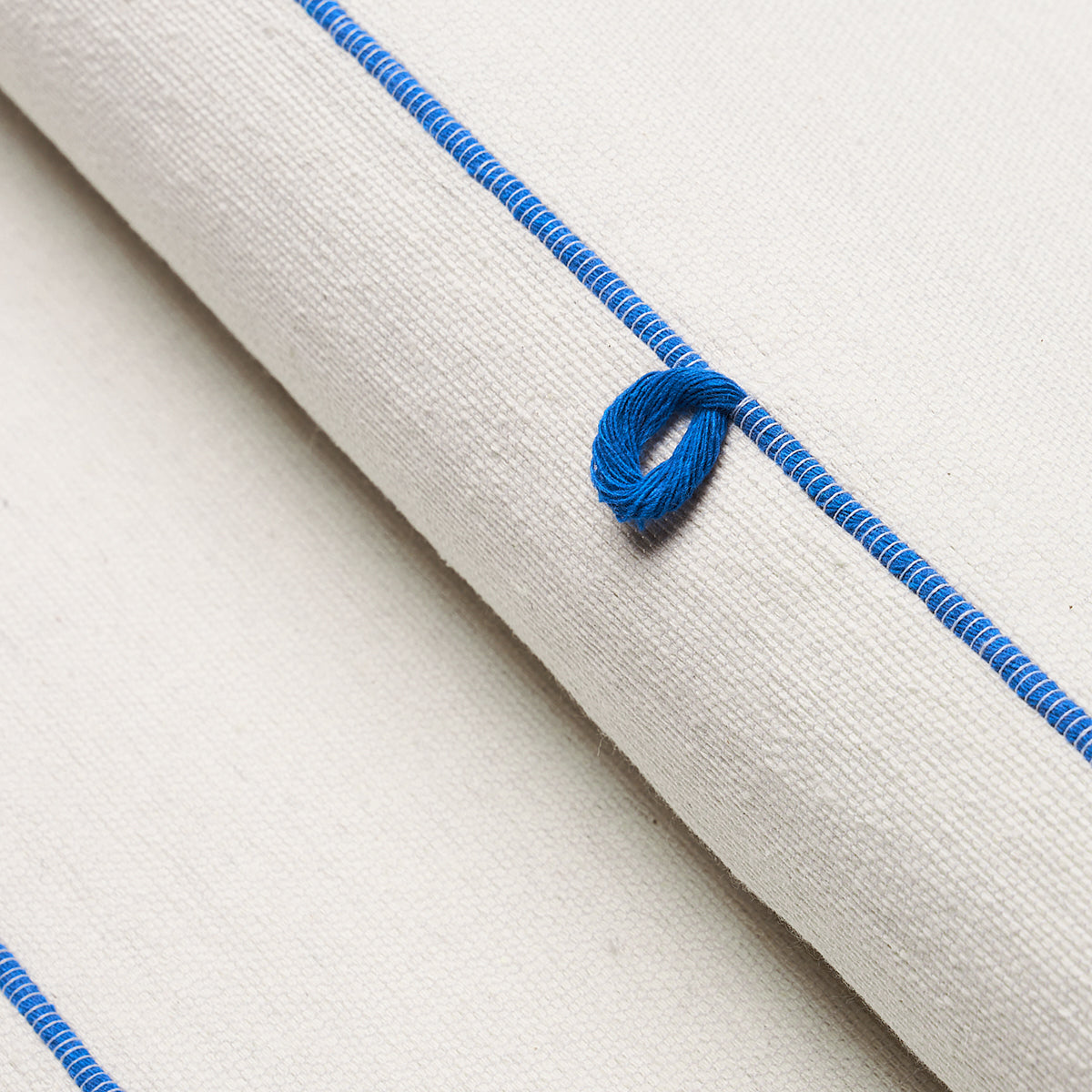 Schumacher | Globo Knotted Handwoven fabric - 81380