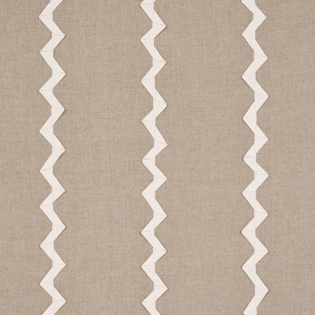 Schumacher | Lazare Appliqué fabric - 82220