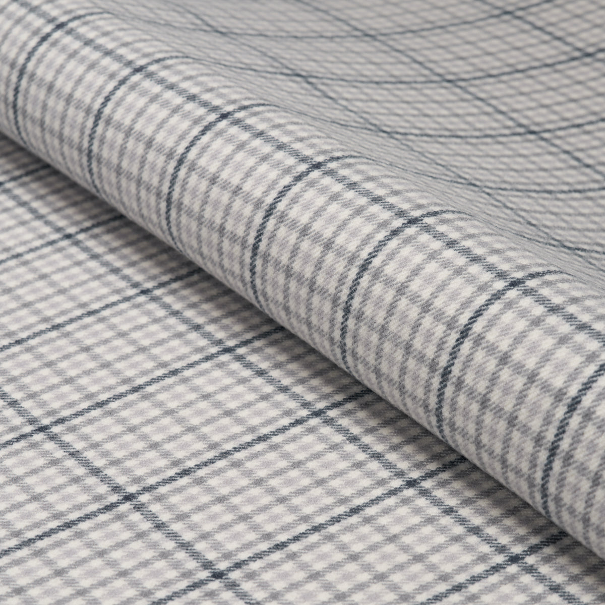 Schumacher | Aldridge Wool Houndstooth fabric - 82331