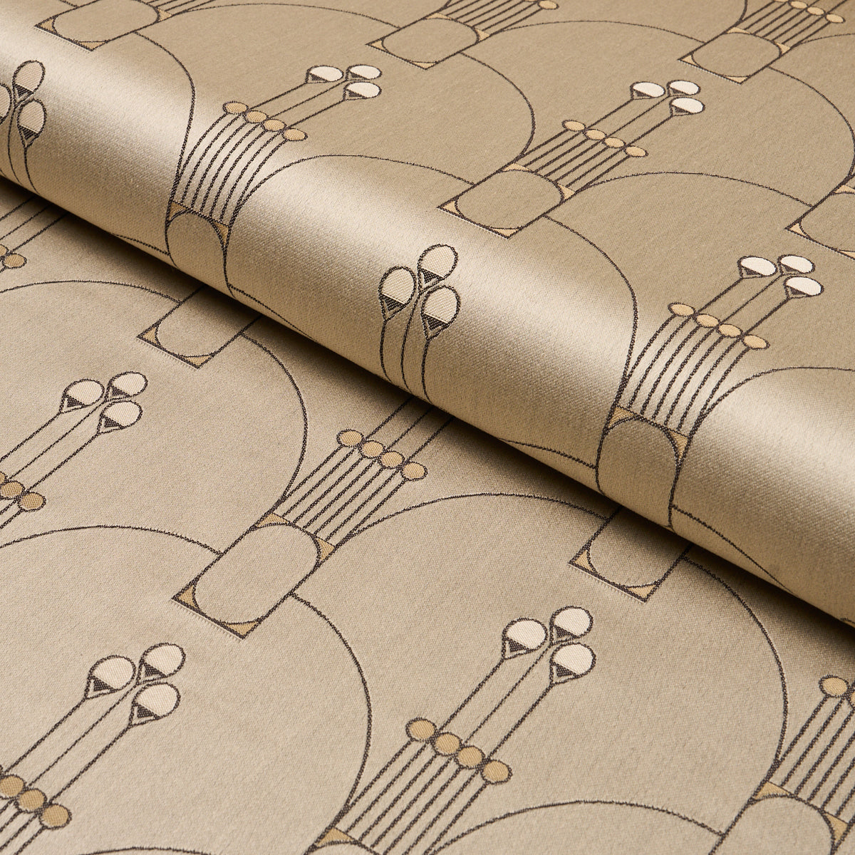 Schumacher | Swanson Scallop fabric - 85600