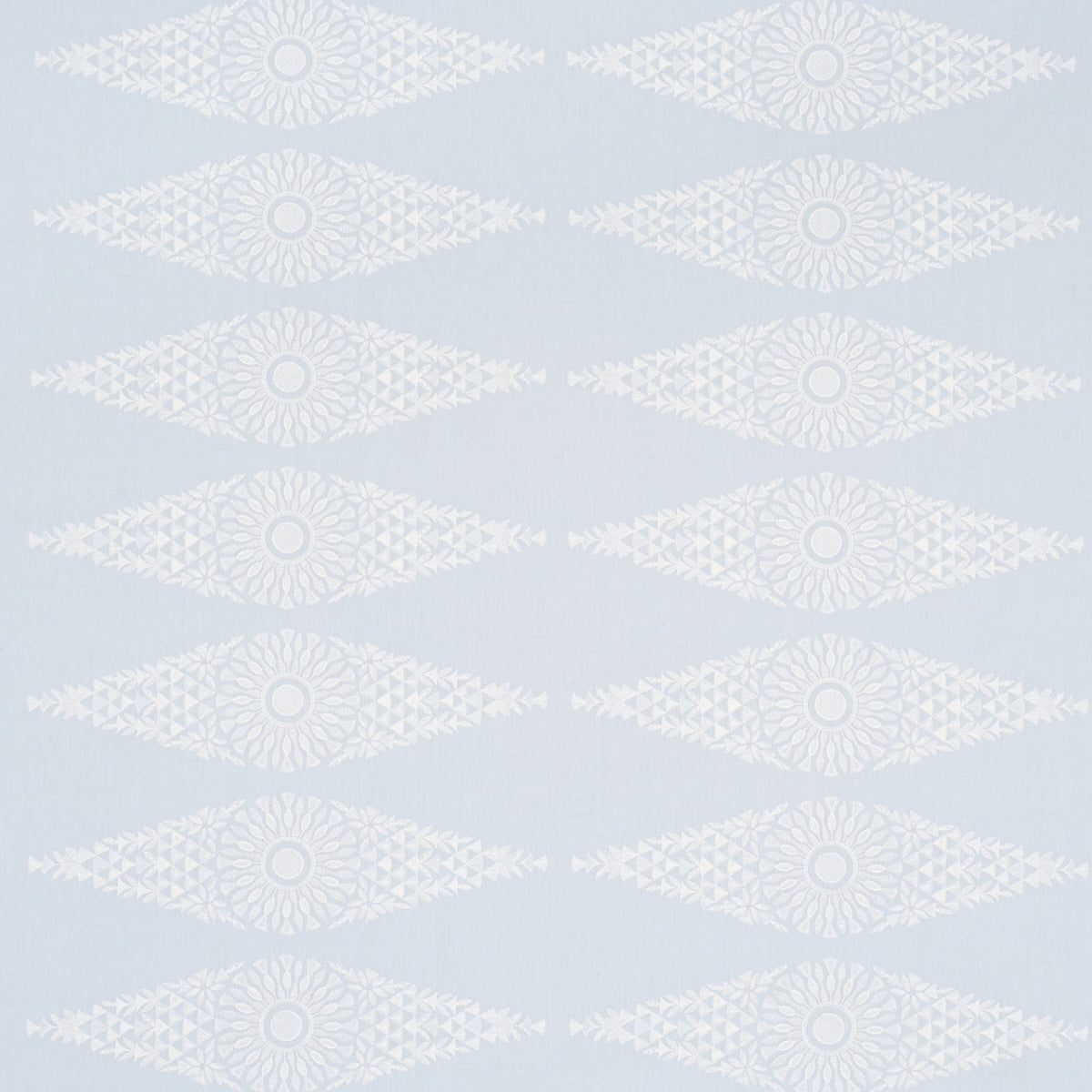 Schumacher | Tasmin Embroidery fabric - 85671