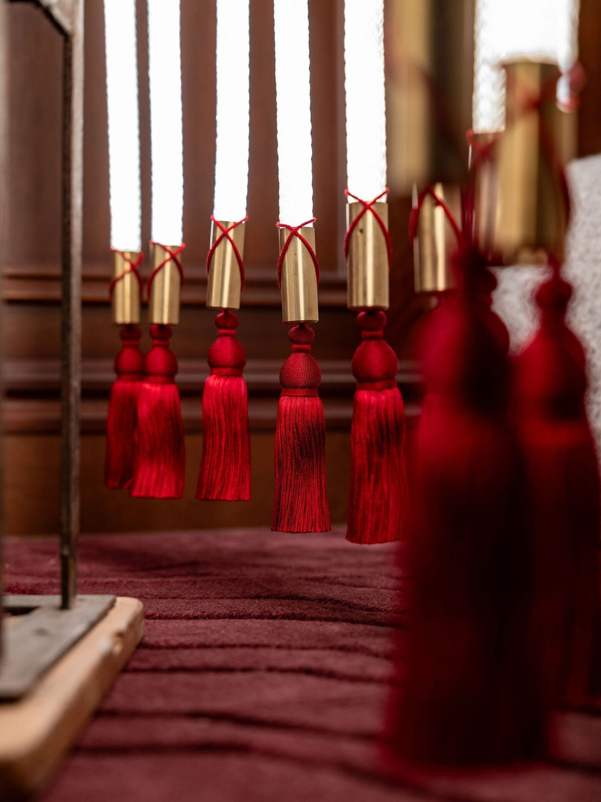 Samuel and Sons Calisto Key Tassel — scenography
