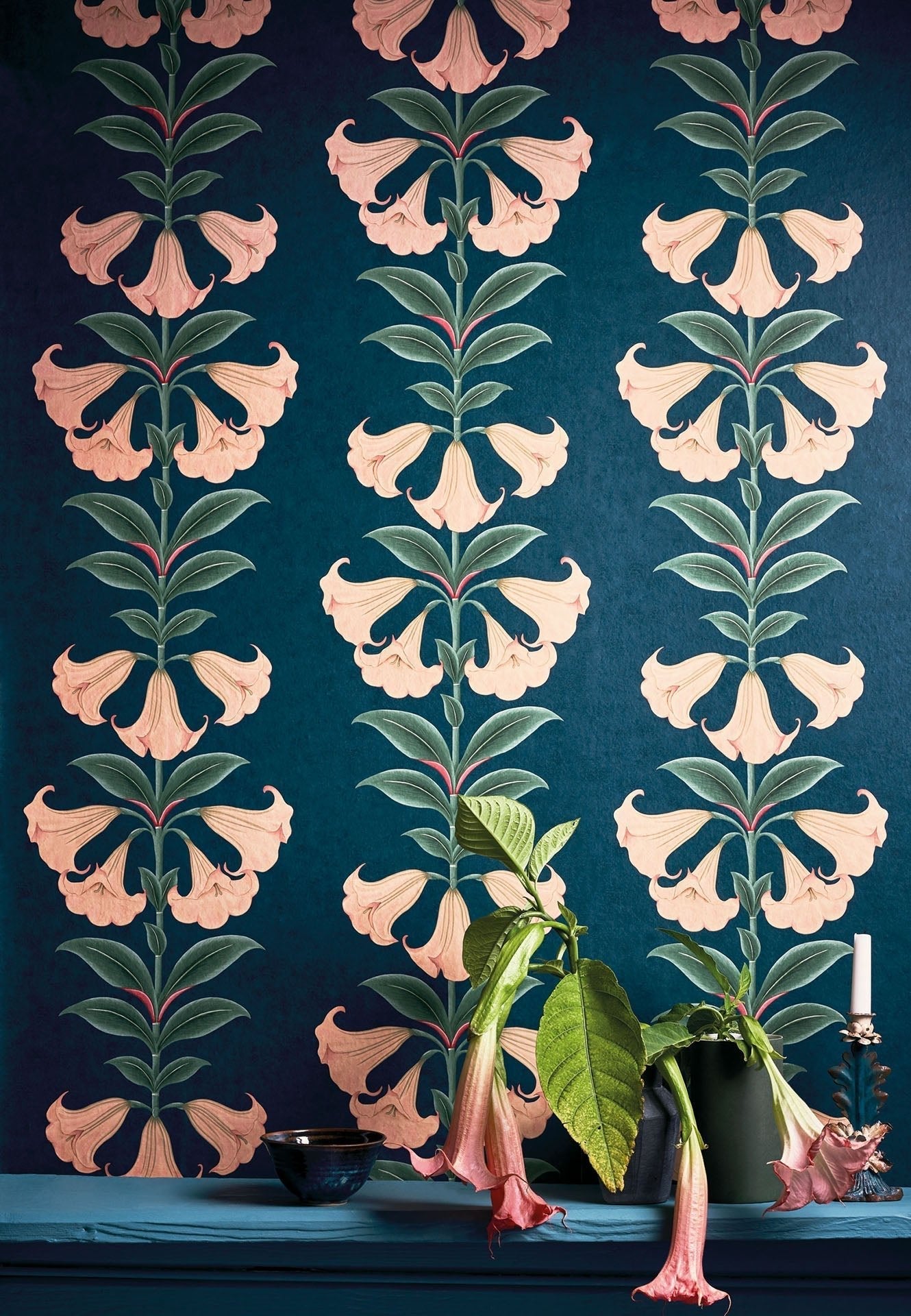 Cole & Son Angel's Trumpet - interior