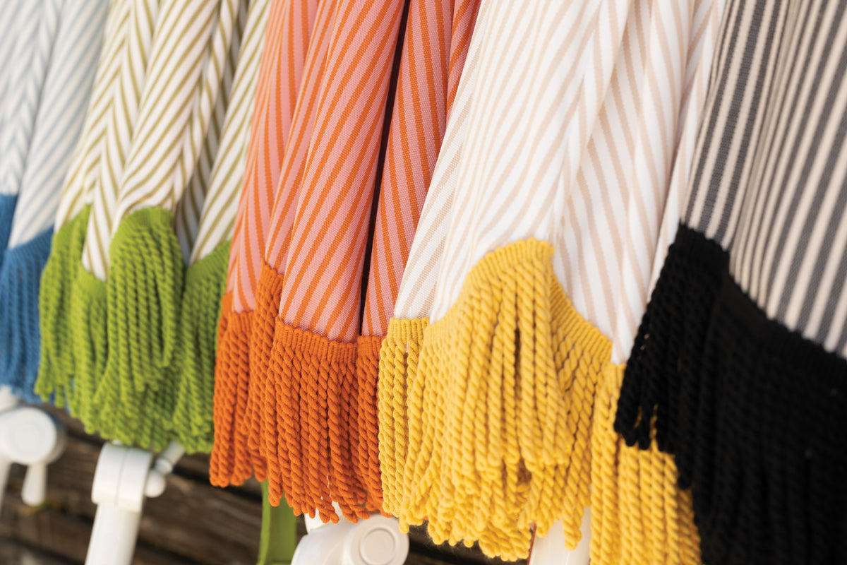 Samuel and Sons Aspen Bullion Fringe — scenography