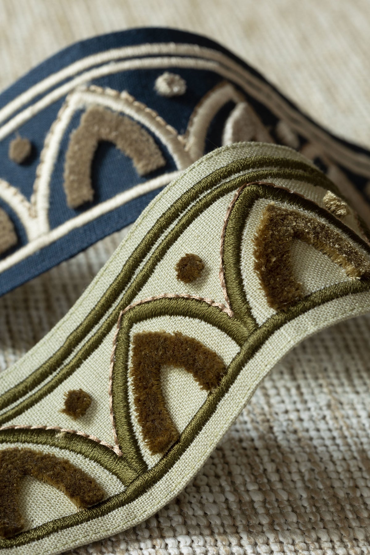 Samuel and Sons Alessia Velvet Border — scenography