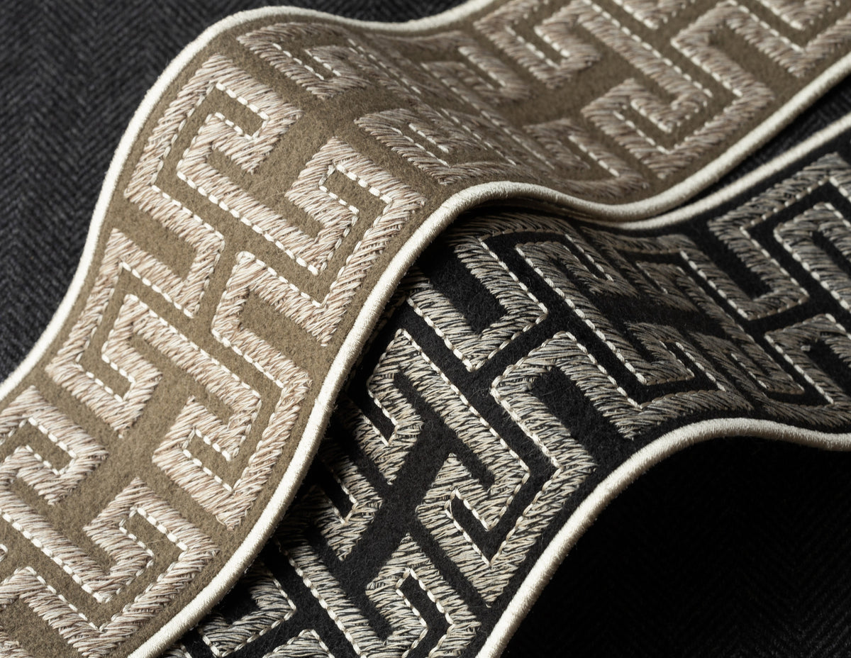 Samuel and Sons Athina Embroidered Border — scenography