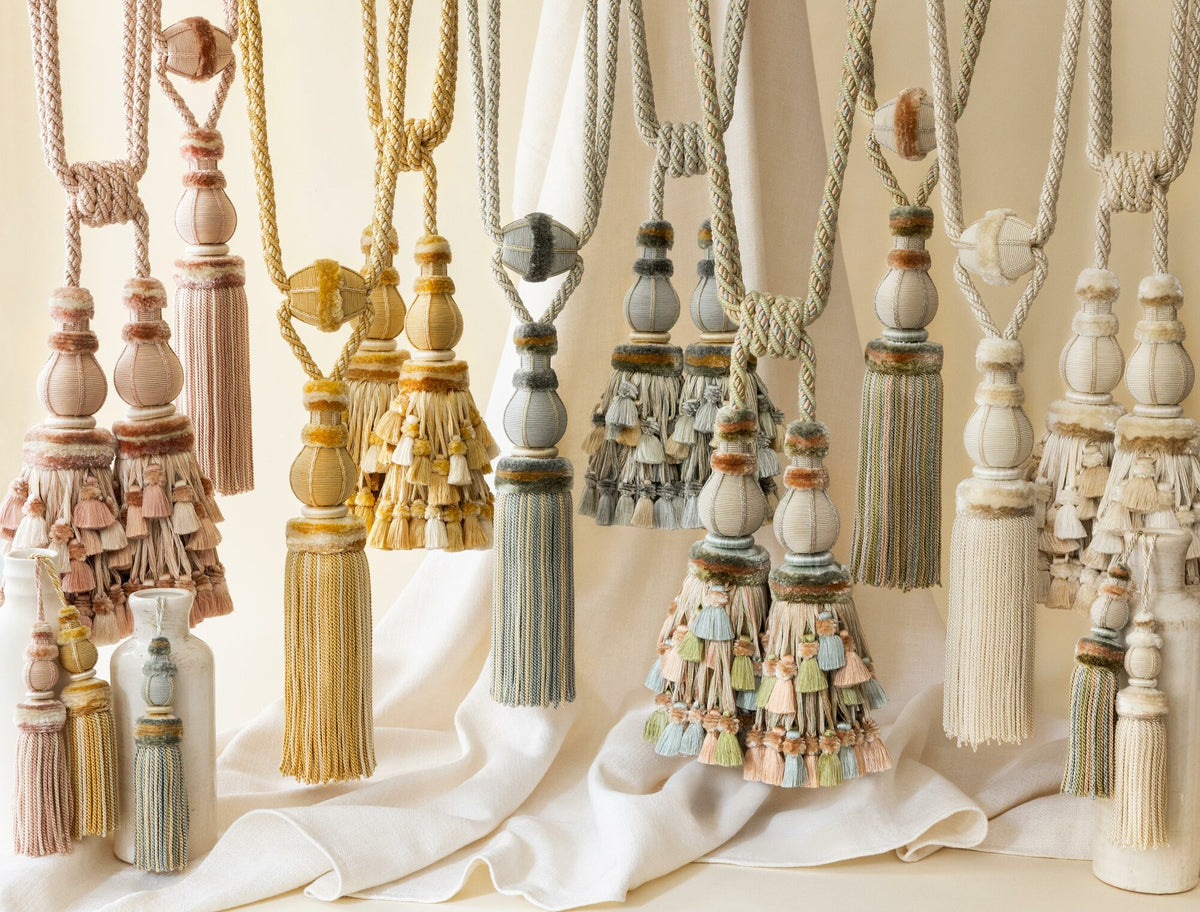 Samuel and Sons Bagatelle Key Tassel — scenography