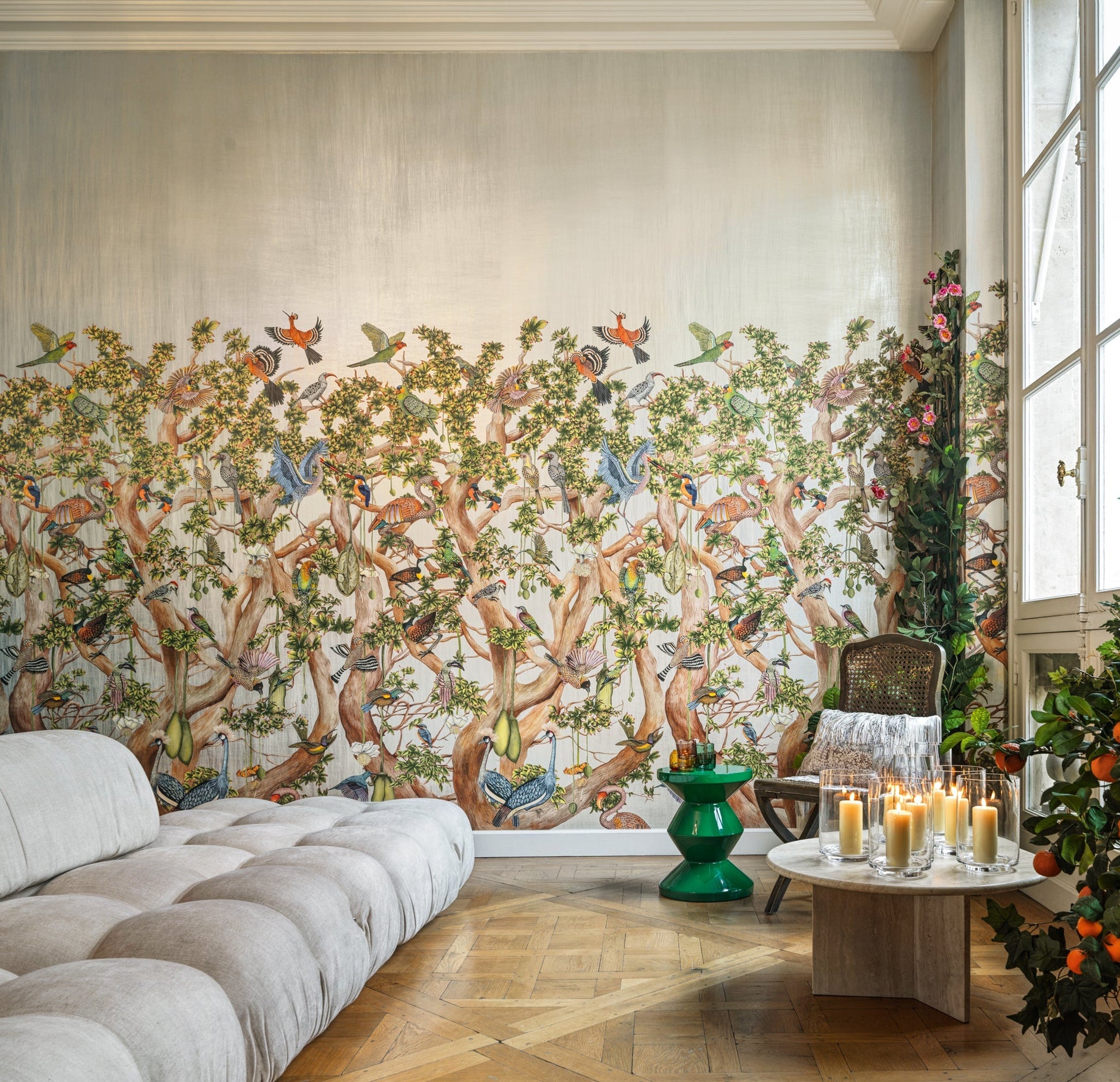 Cole & Son Tree of Life Platinum - interior