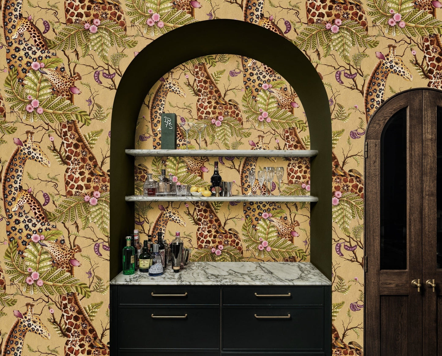 Cole & Son Royal Giraffe - interior