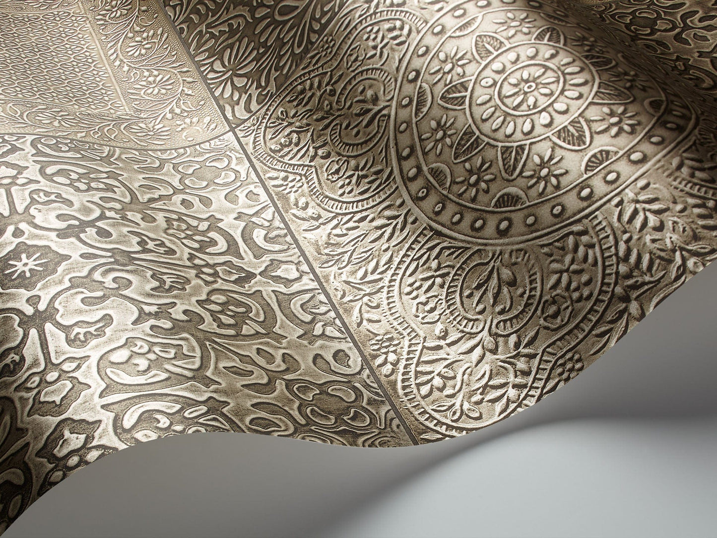 Cole & Son Bazaar - interior
