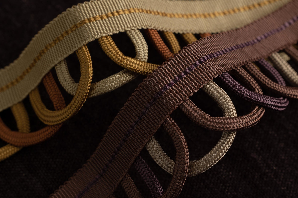 Samuel and Sons Posy Scalloped Border — scenography