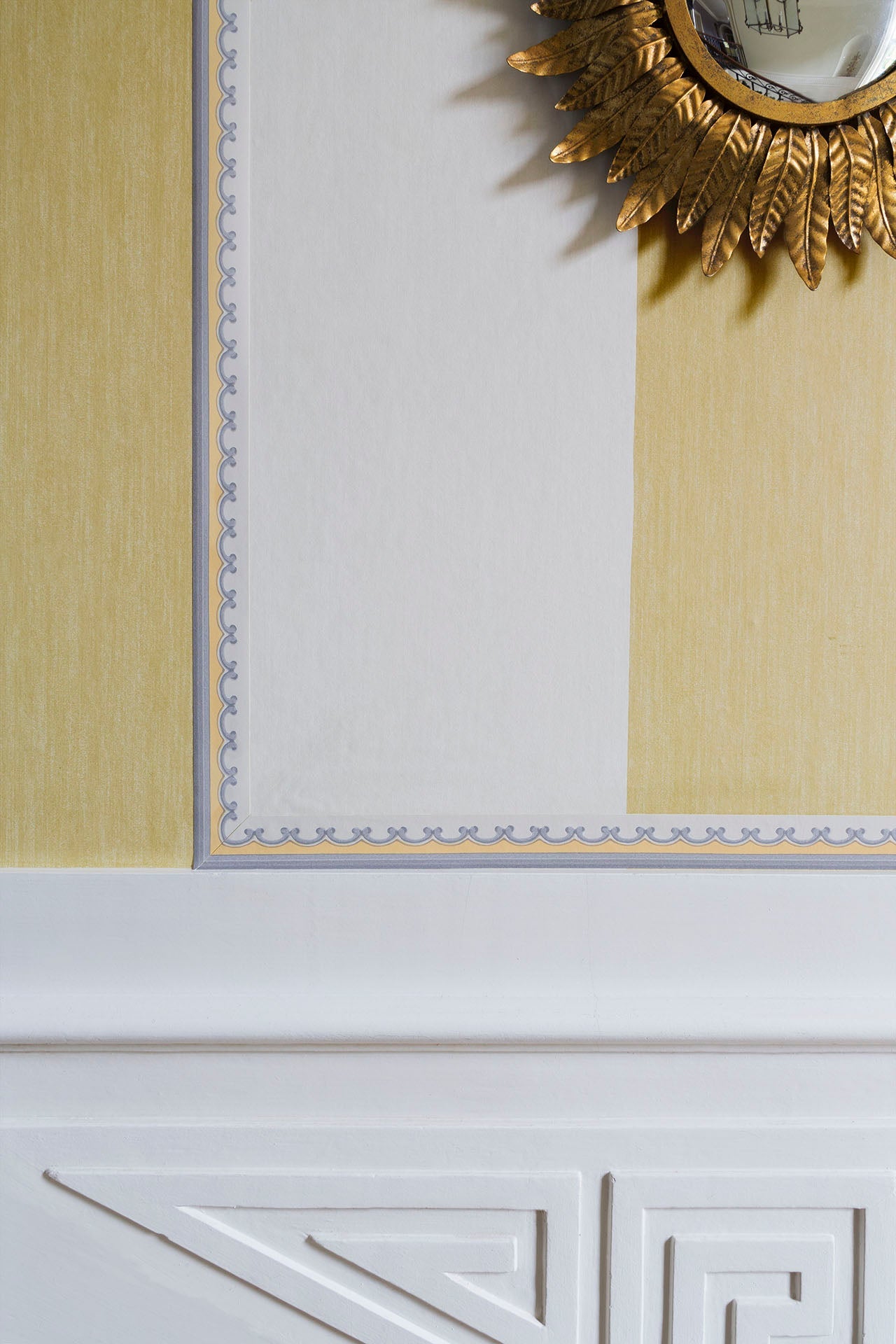 Cole & Son Broderie Border - interior