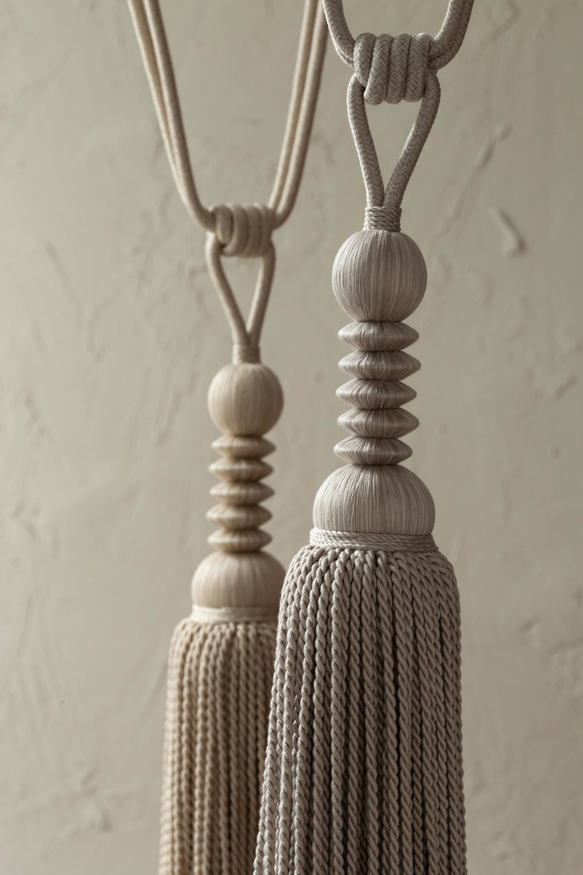 Samuel and Sons Caitlin Single Tassel Tieback — scenography