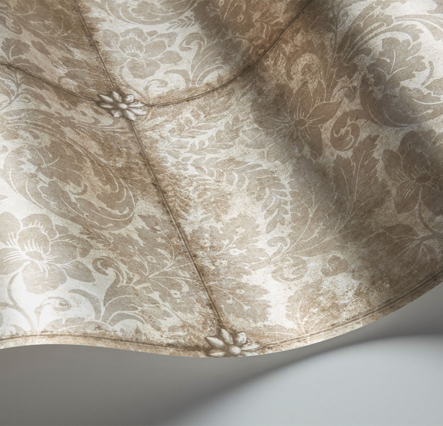 Cole & Son King's Argent - interior