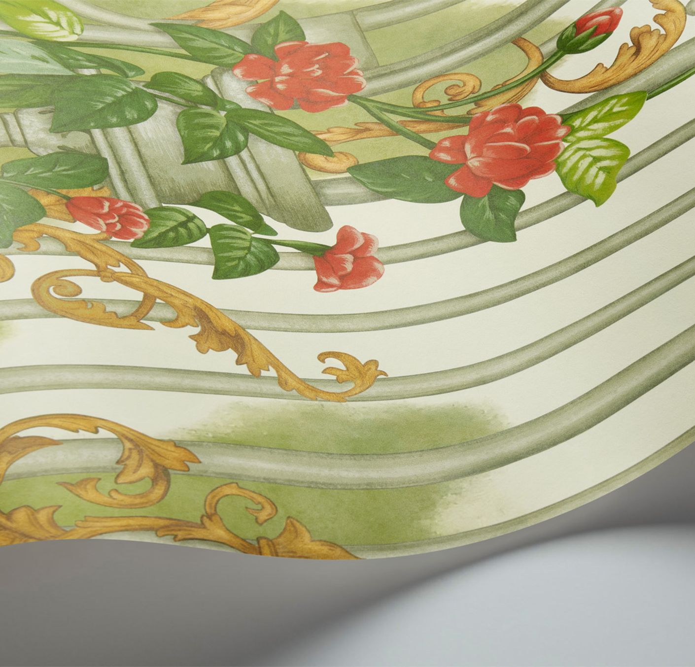 Cole & Son Tijou Gate - interior