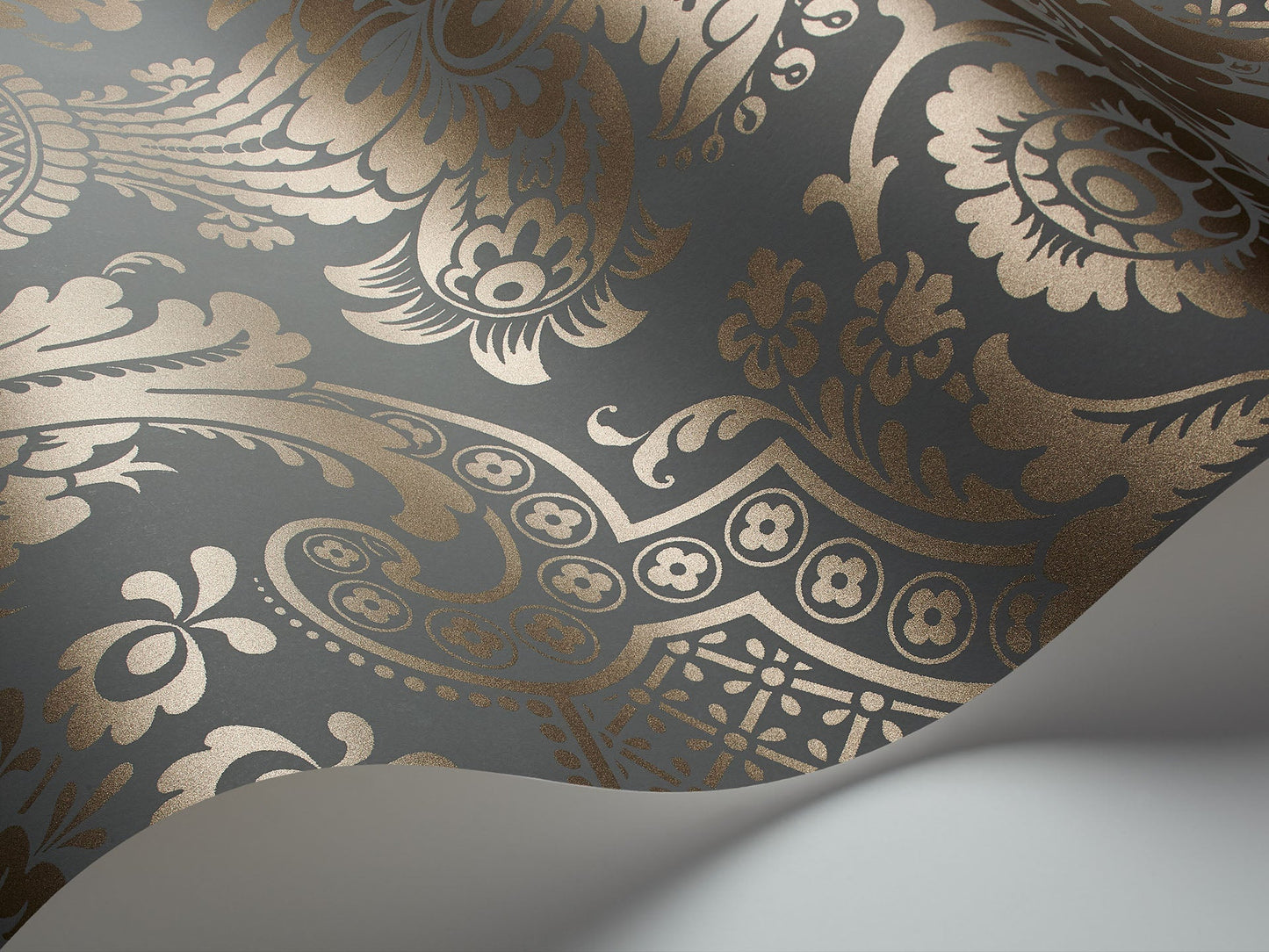 Cole & Son Carmen - interior