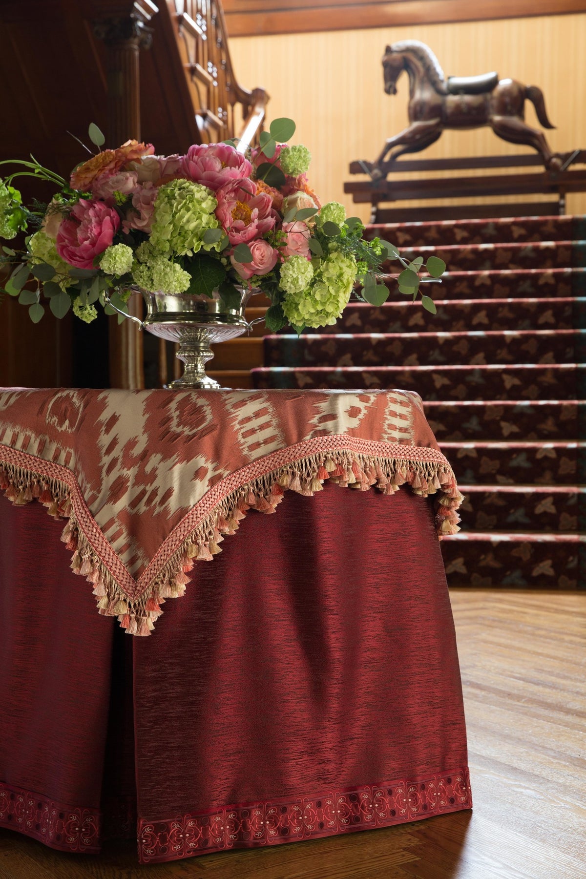 Samuel and Sons Chevallerie Botanical Border — scenography
