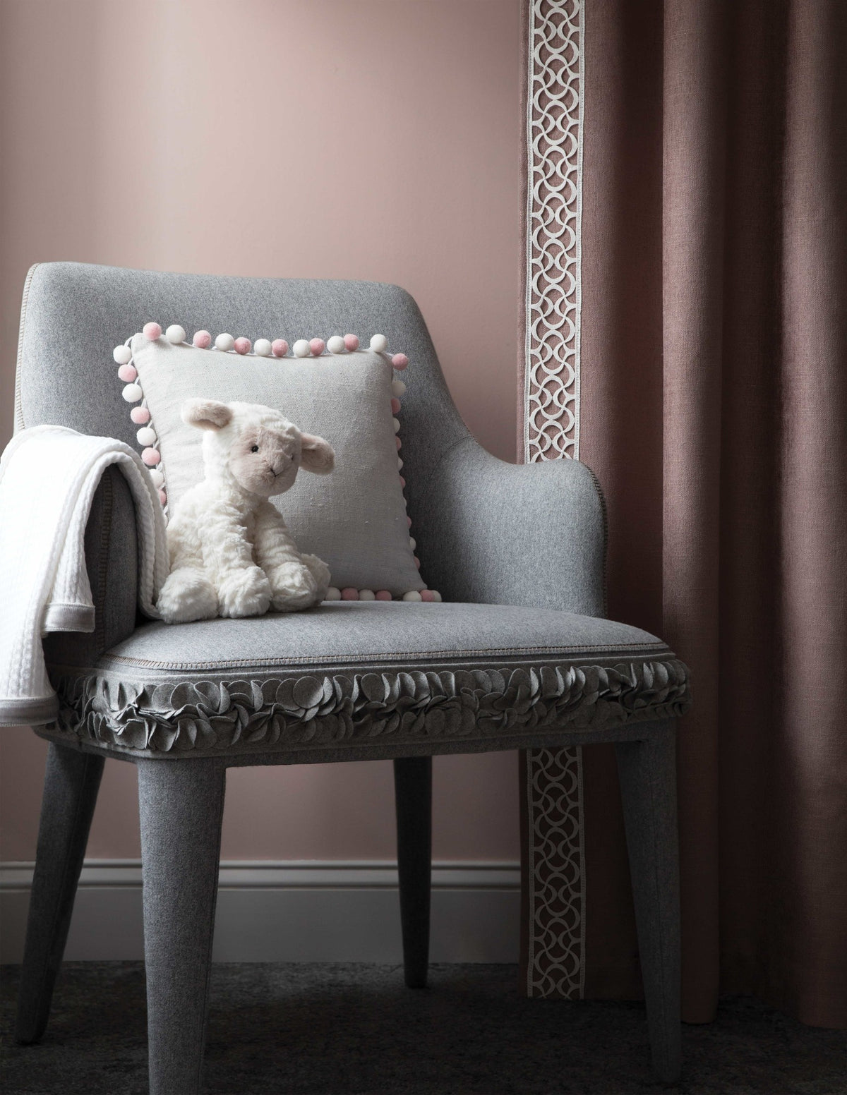 Samuel and Sons Cirque Pom Pom Fringe — scenography