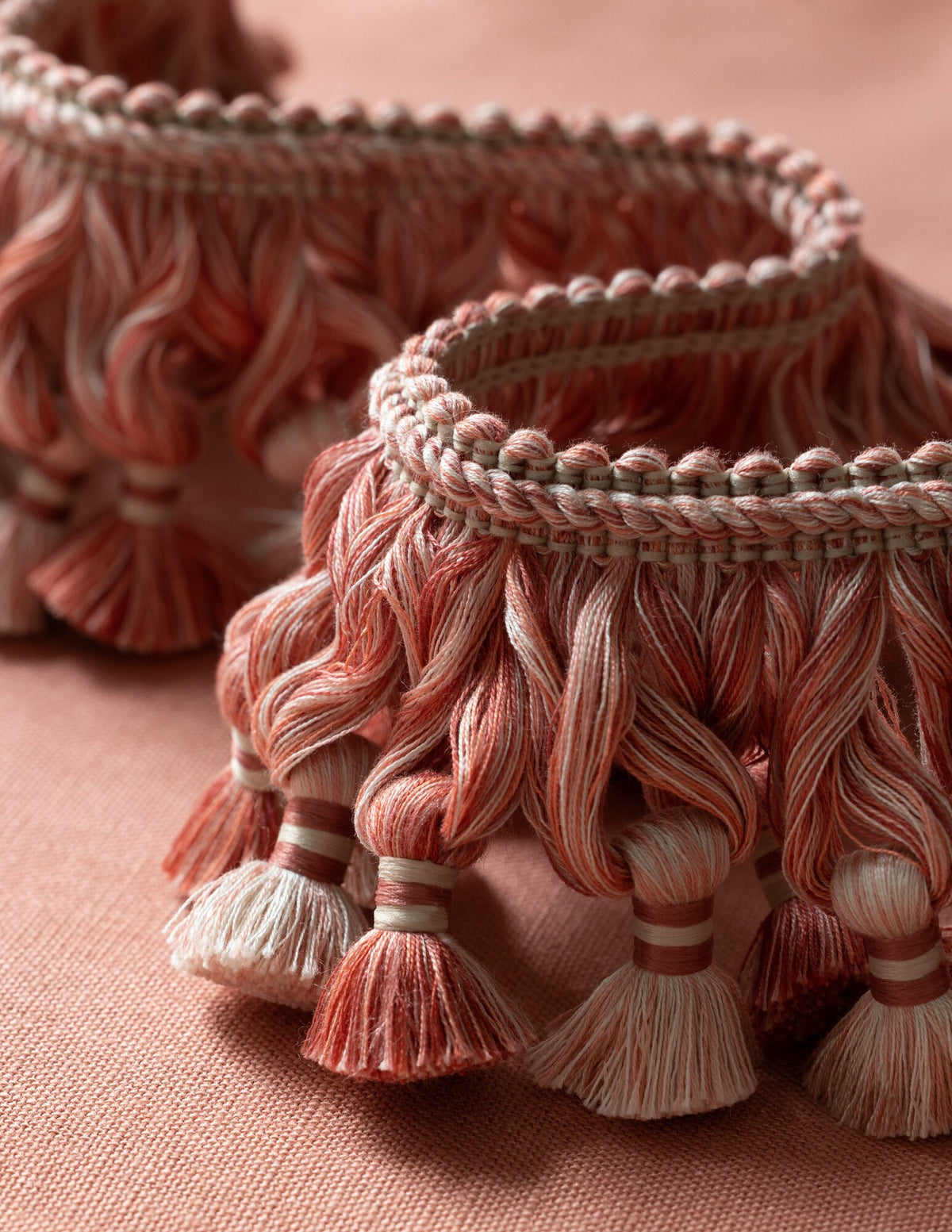 Samuel and Sons Dorset Tassel Fringe — scenography