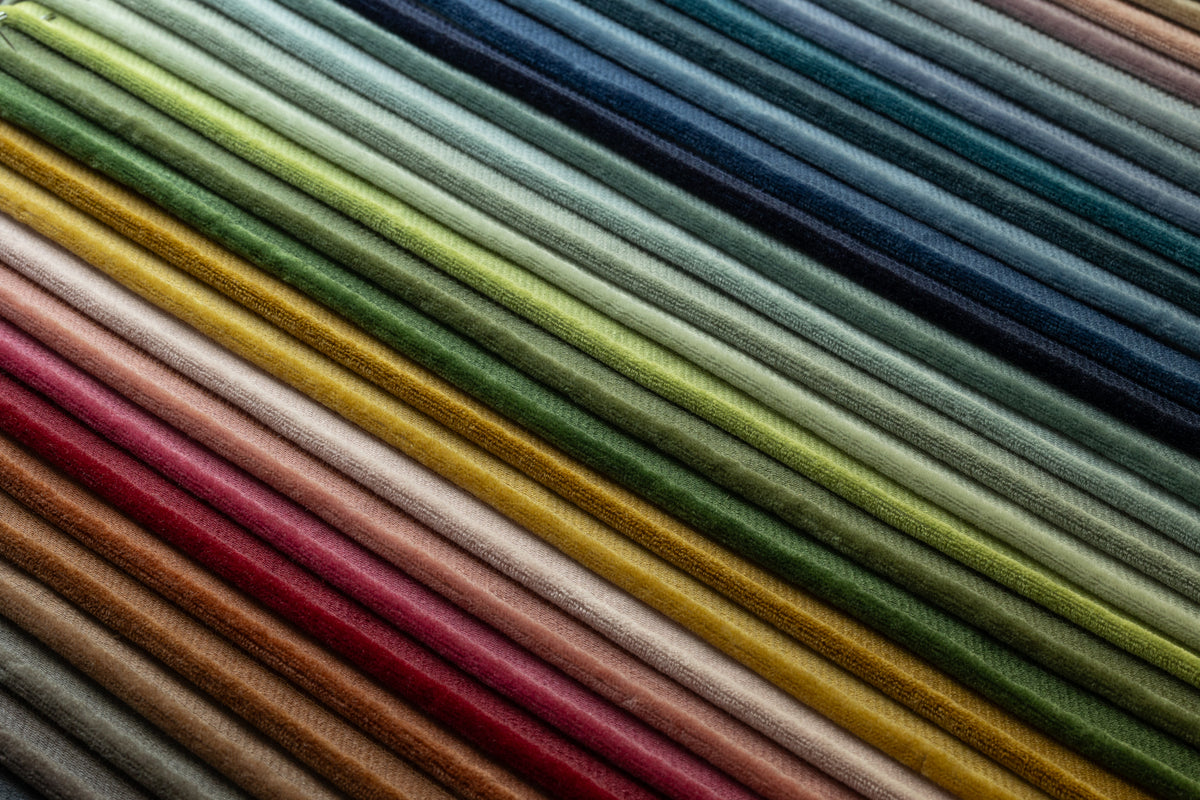 Samuel and Sons Evienne Silk & Wool Piping — scenography